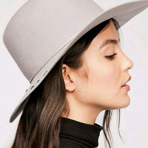 NWT $358 Free People x House Of Lafayette North Star Grey Felt Star Studded Hat